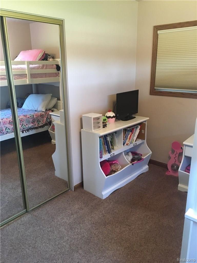 1704 East Linwood Road Linwood, MI 48634 - Photo 29 of 41 Bedroom two