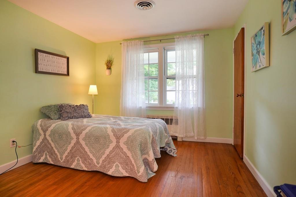 14 New Meadows Road Winchester, MA 01890 - Photo 10 of 28 Gallery Image 10