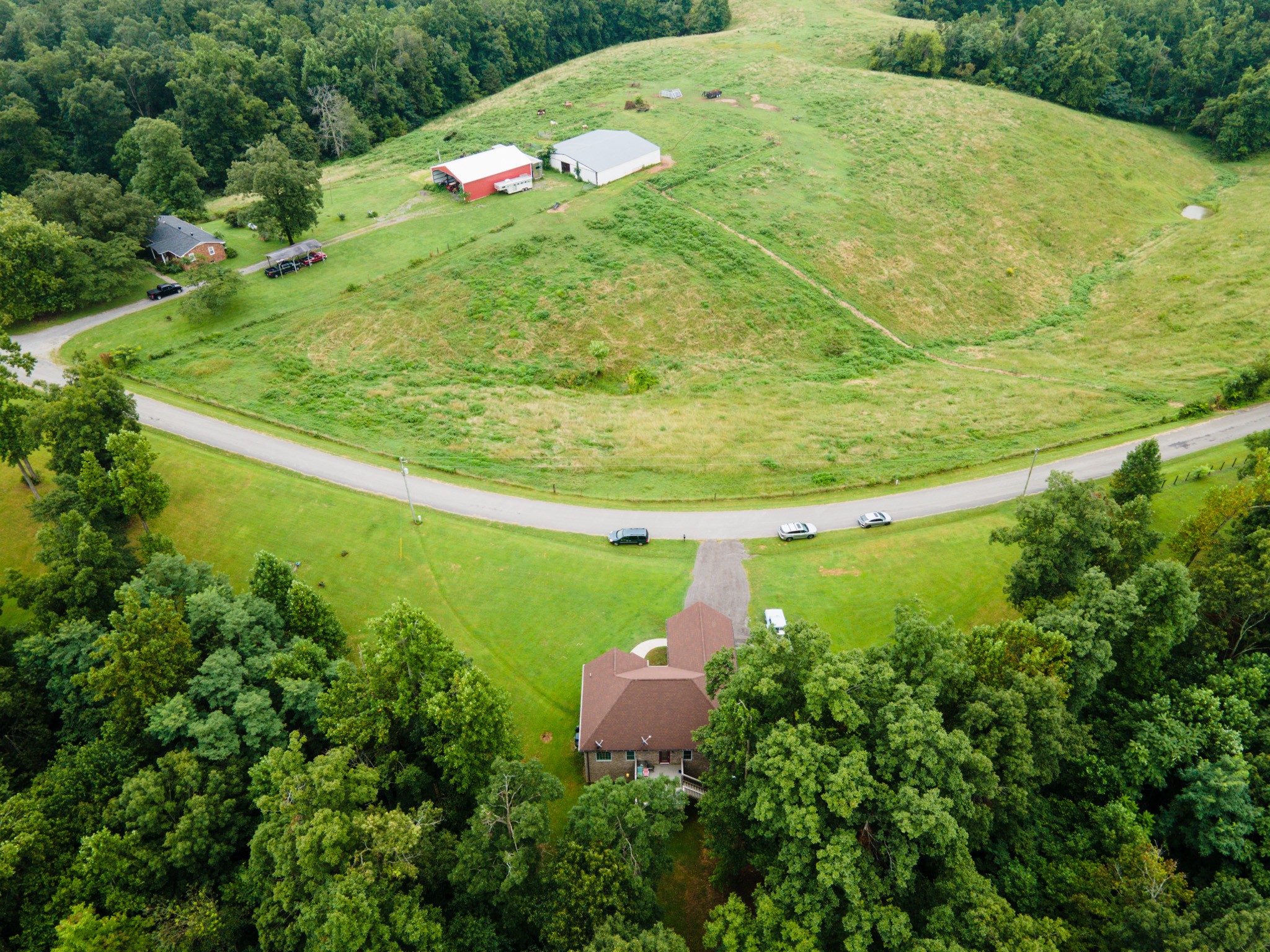 4605 Cole Ridge Road Beechgrove, TN 37018 - Photo 8 of 30 a view of a garden with a outdoor space
