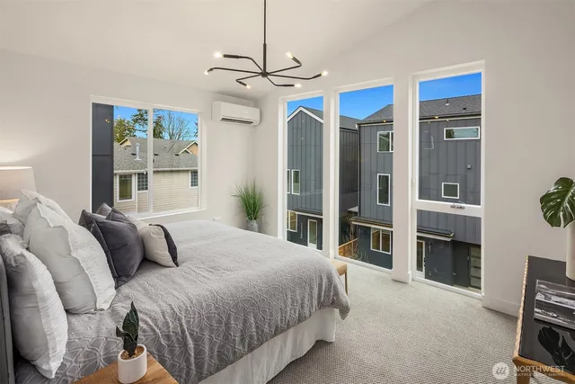 $1,199,995 | 13546 39th Avenue Northeast, Seattle, WA 98125