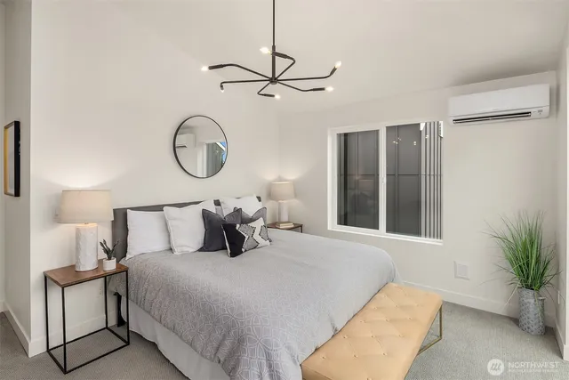 $1,199,995 | 13546 39th Avenue Northeast, Seattle, WA 98125