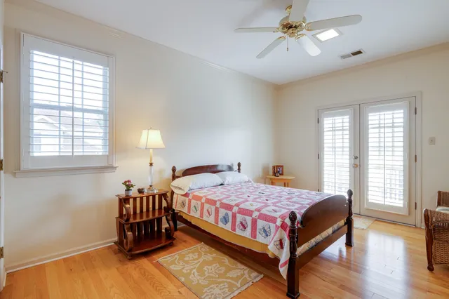 $419,900 | 840 Harbor Crest Drive, Memphis, TN 38103