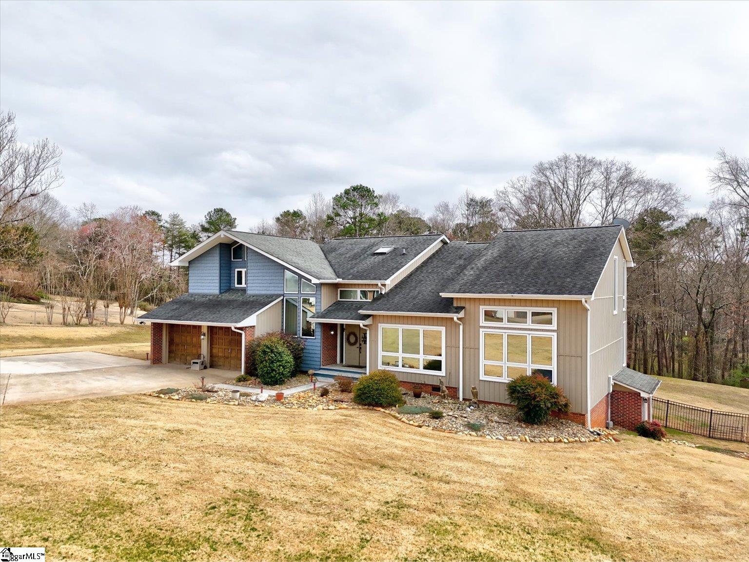 114 Wellington Road Easley, SC 29642 - Photo 2 of 50 Gallery Image 2