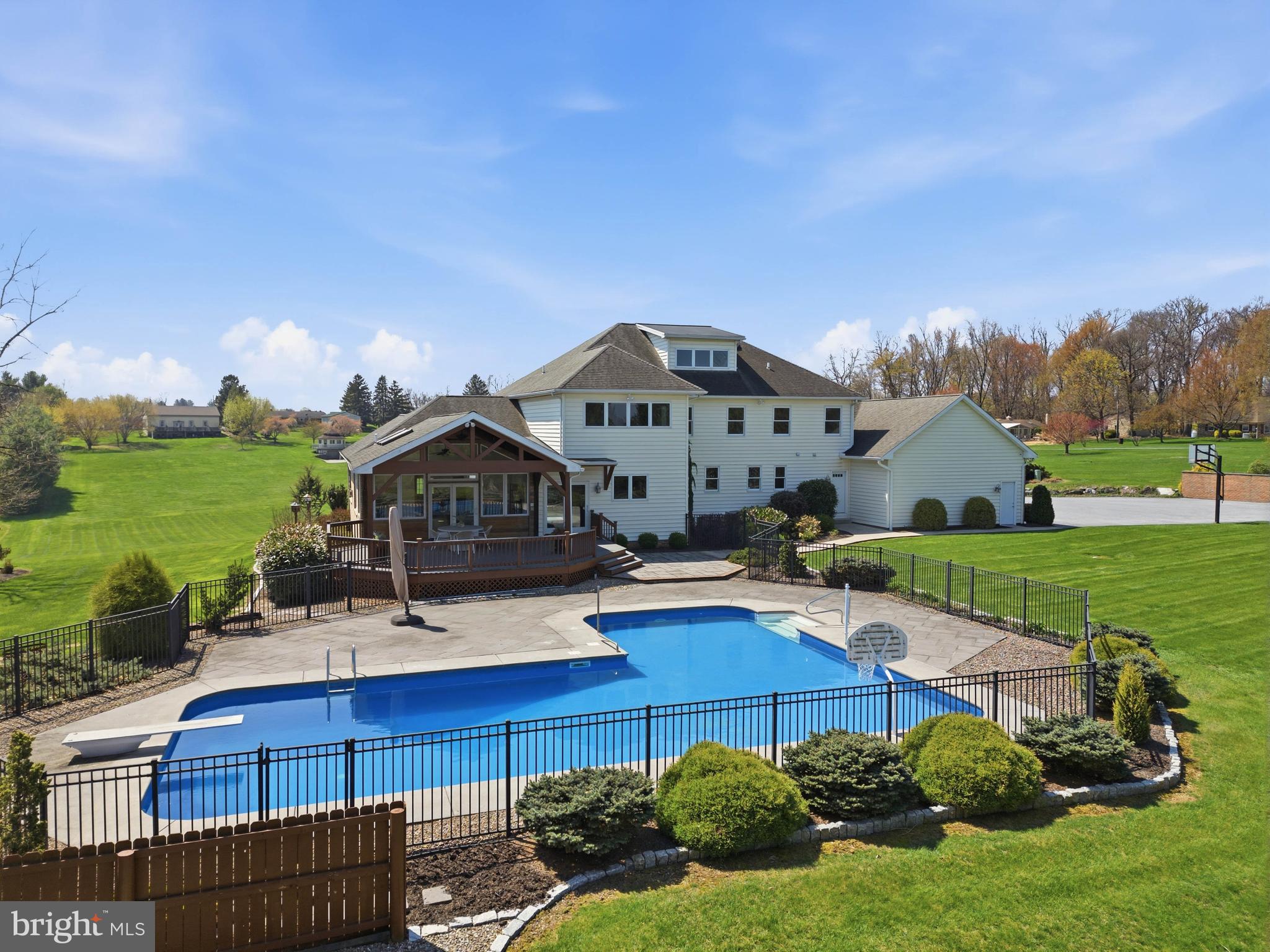 2 Breezy Knoll Lititz, PA 17543 - Photo 103 of 109