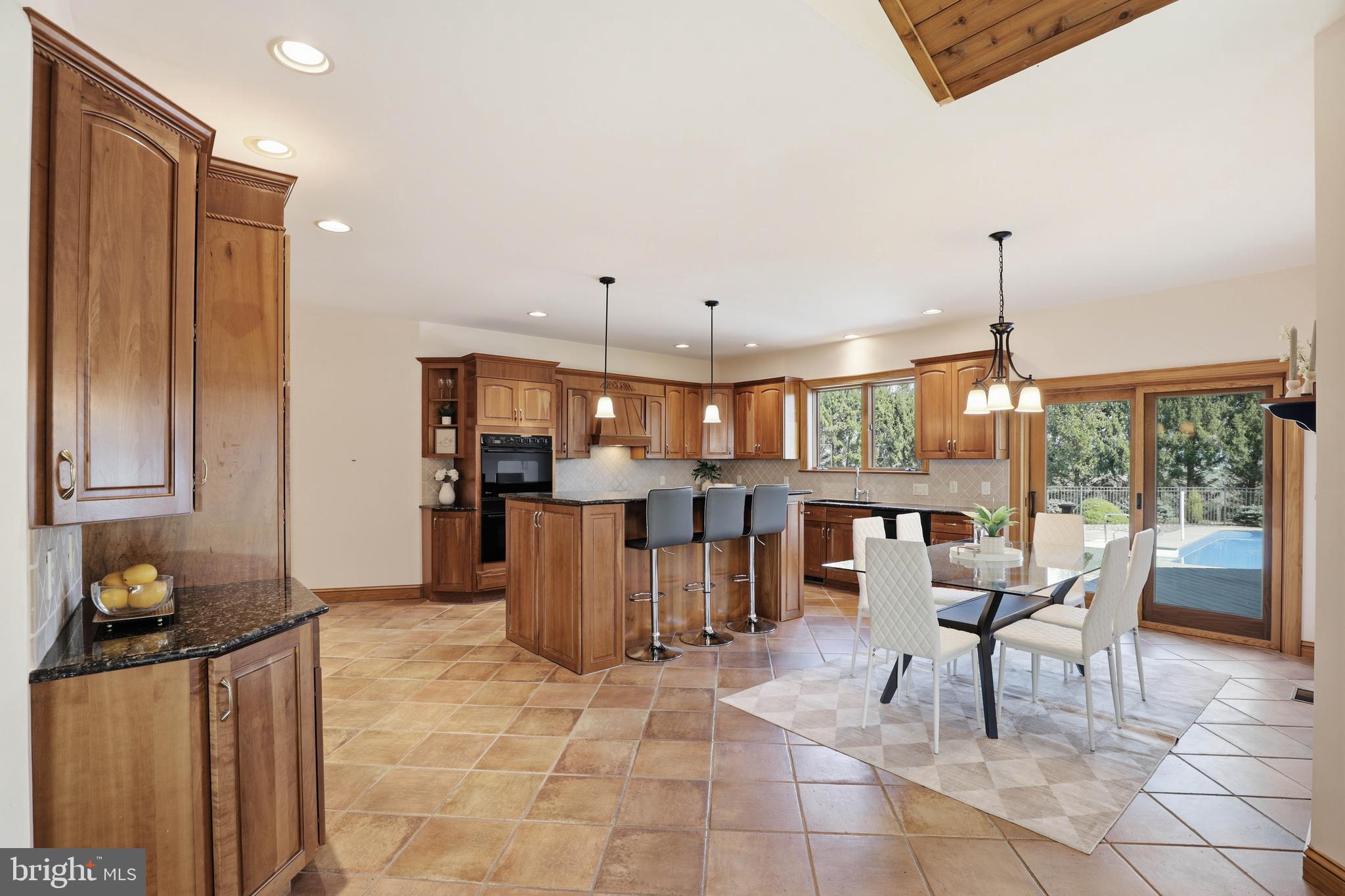 2 Breezy Knoll Lititz, PA 17543 - Photo 13 of 109