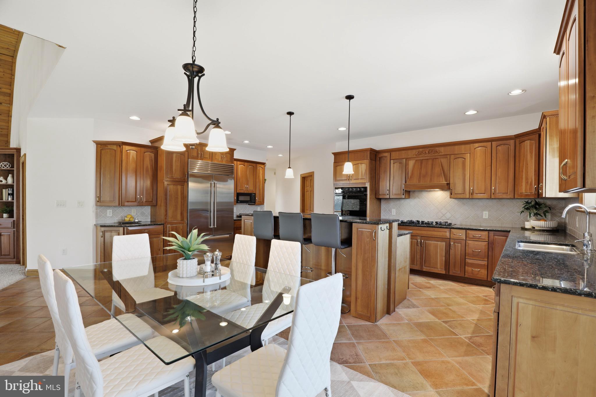 2 Breezy Knoll Lititz, PA 17543 - Photo 15 of 109