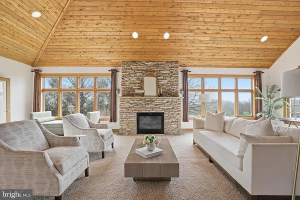 $1,295,000 | 2 Breezy Knoll, Lititz, PA 17543