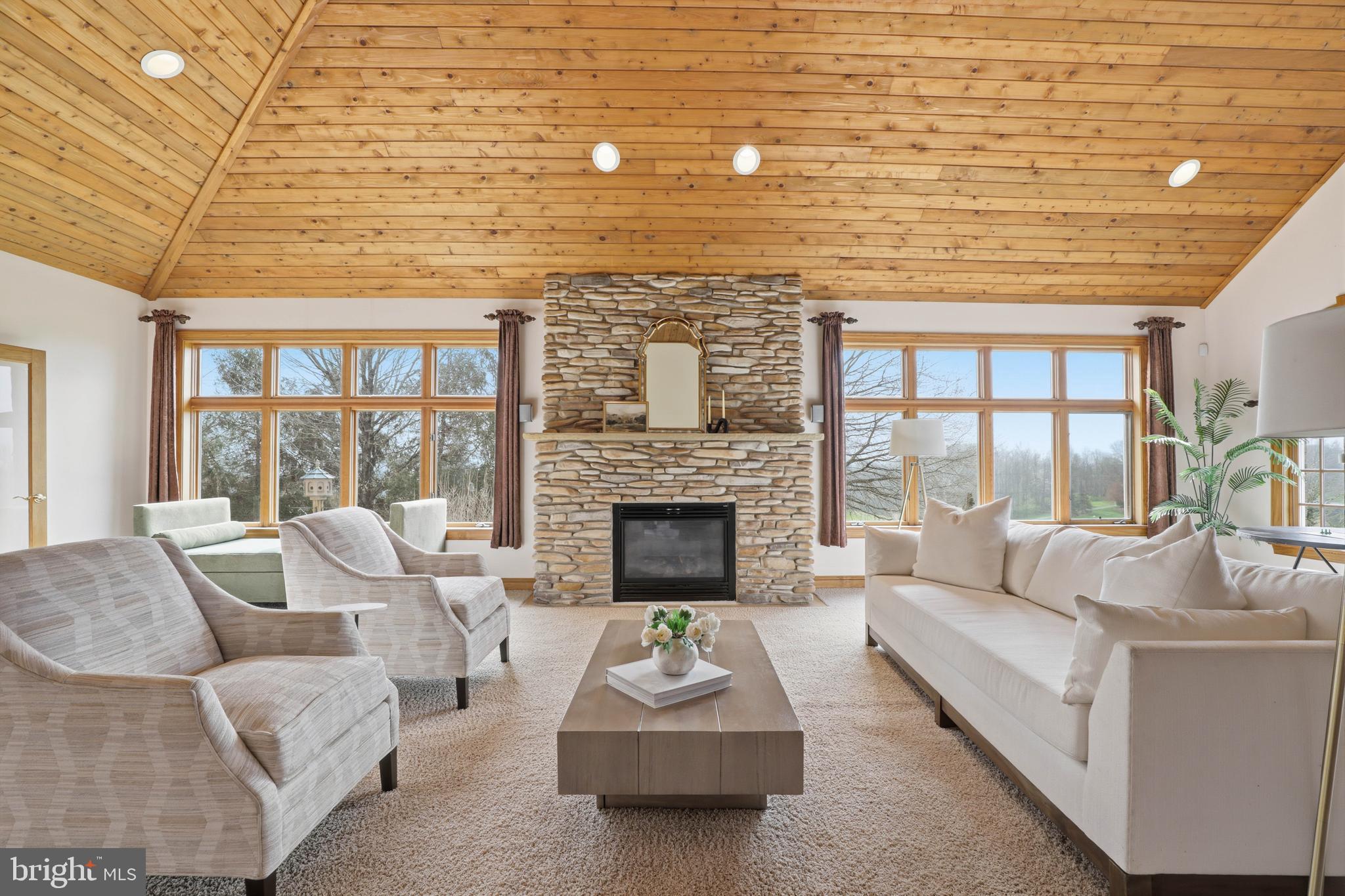 2 Breezy Knoll Lititz, PA 17543 - Photo 2 of 109