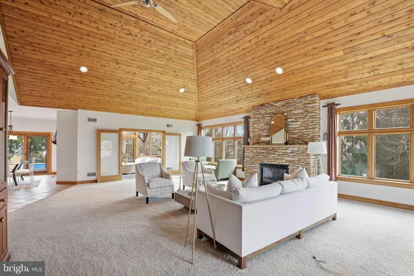 $1,295,000 | 2 Breezy Knoll, Lititz, PA 17543