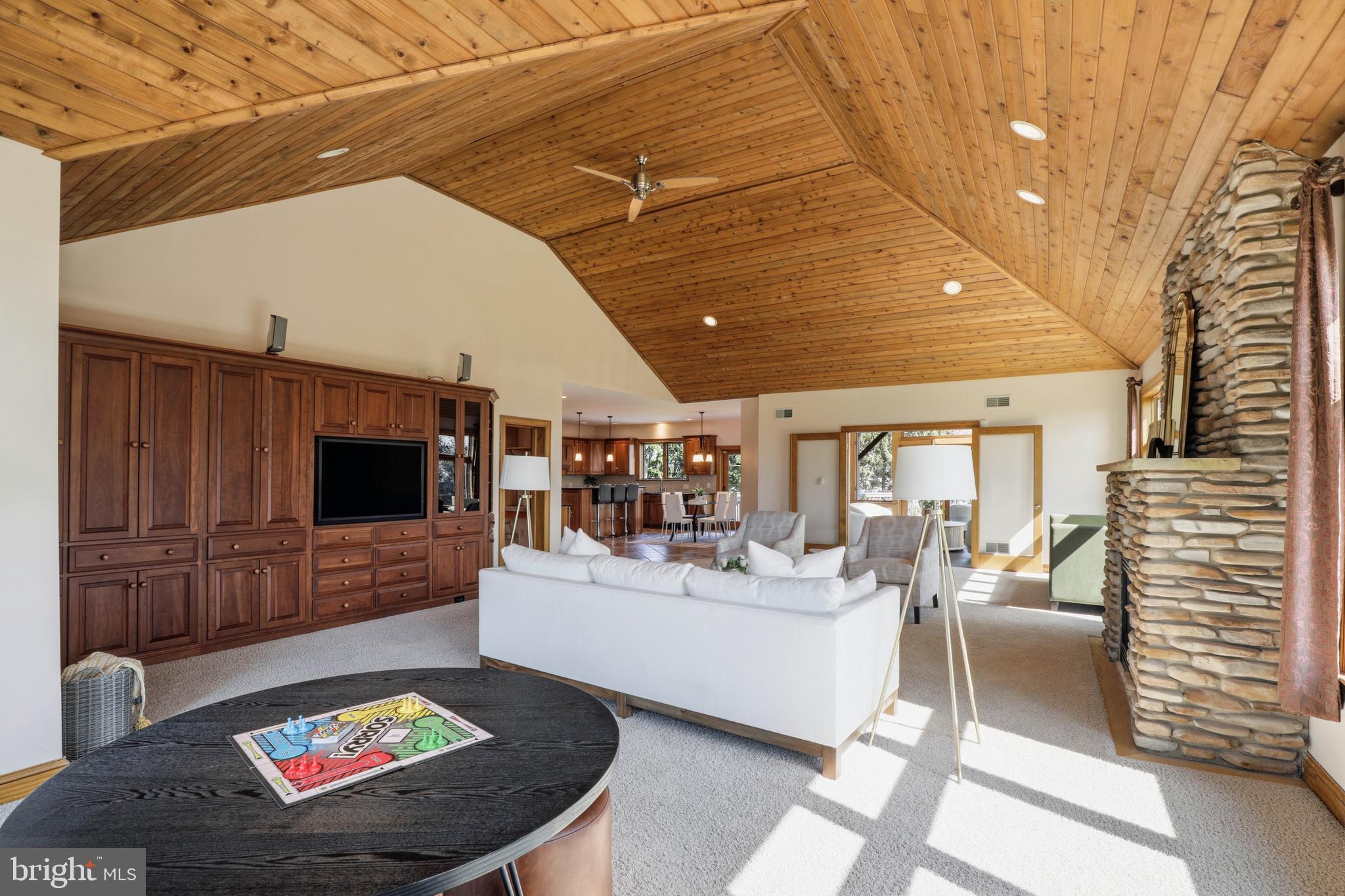 2 Breezy Knoll Lititz, PA 17543 - Photo 24 of 109