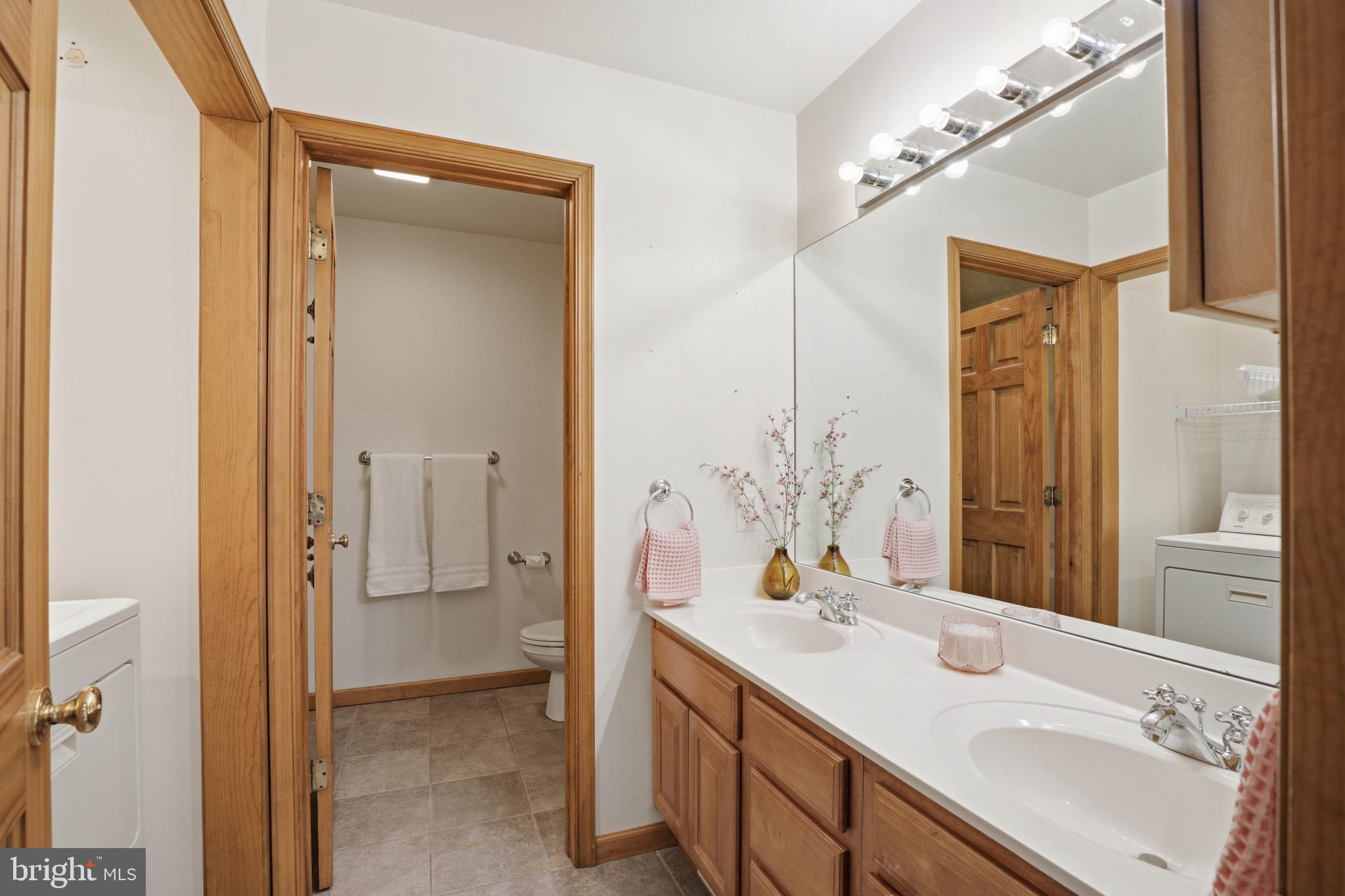 2 Breezy Knoll Lititz, PA 17543 - Photo 60 of 109