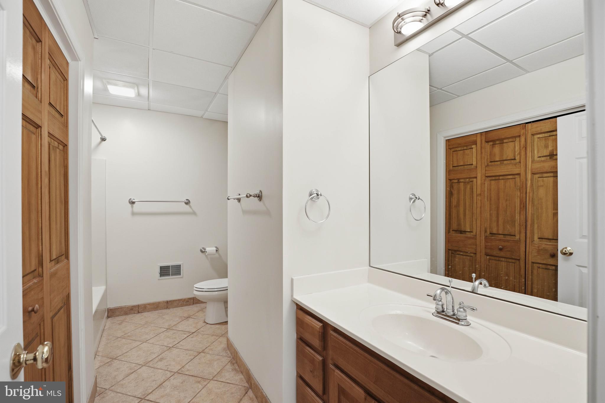 2 Breezy Knoll Lititz, PA 17543 - Photo 72 of 109