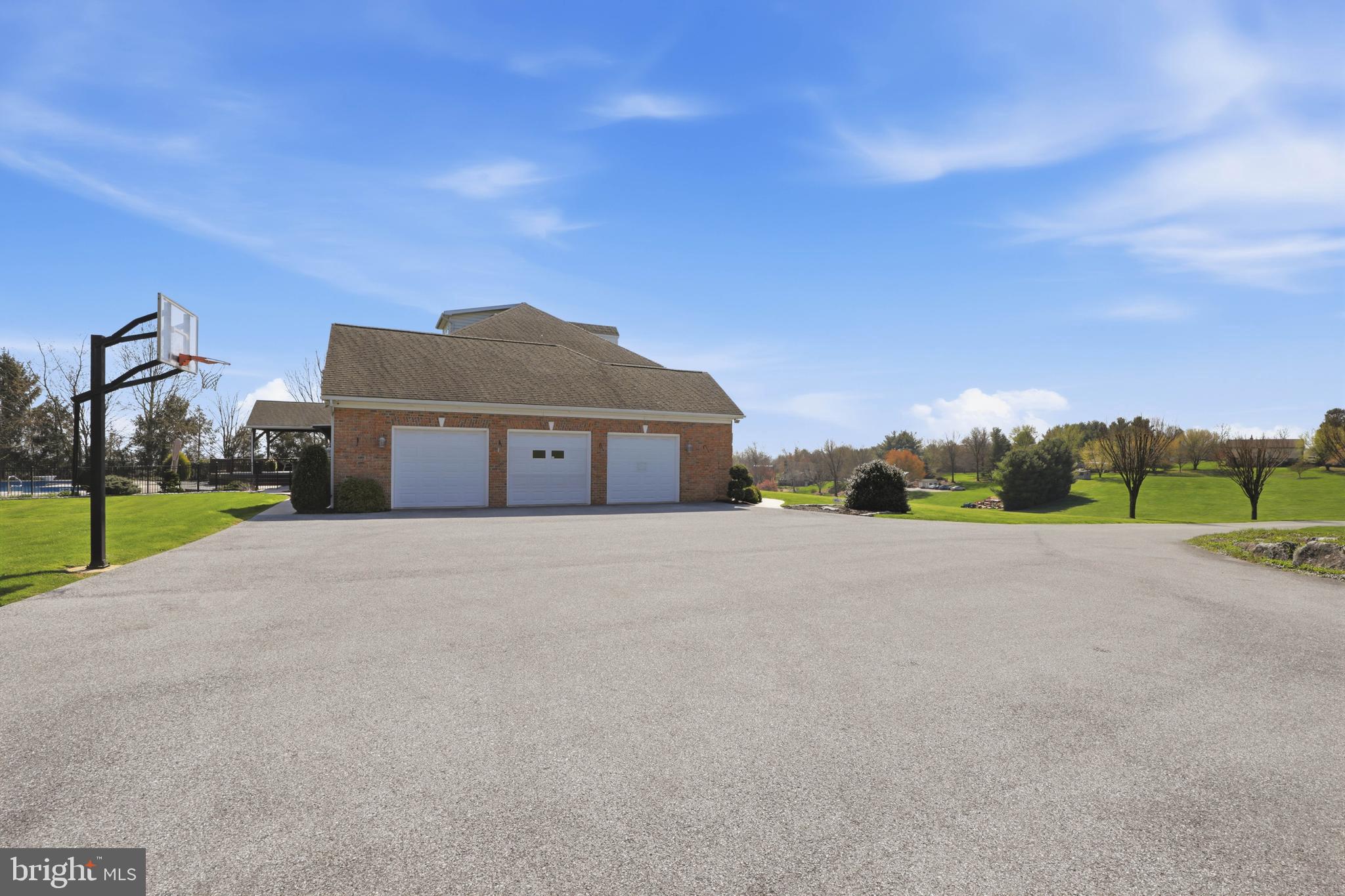 2 Breezy Knoll Lititz, PA 17543 - Photo 78 of 109