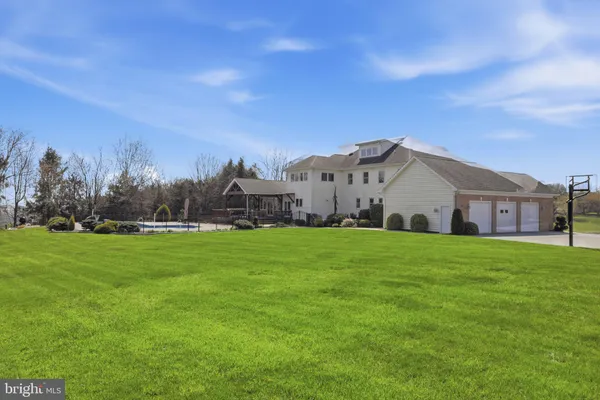 $1,295,000 | 2 Breezy Knoll, Lititz, PA 17543