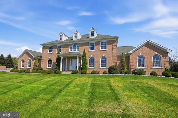 $1,295,000 | 2 Breezy Knoll, Lititz, PA 17543