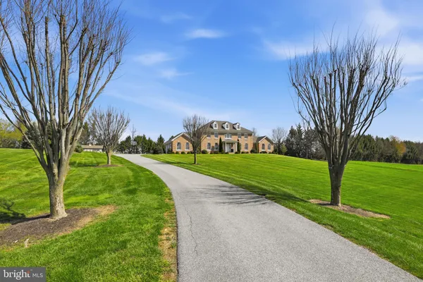 $1,295,000 | 2 Breezy Knoll, Lititz, PA 17543