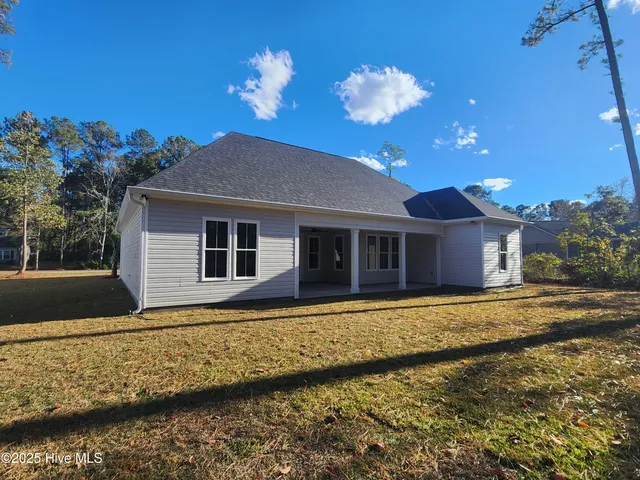 $449,900 | 341 Pineknoll Drive, Calabash, NC 28467