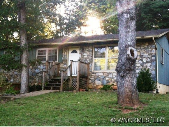 423 Rowland Rd. Swannanoa, NC 28778 - Photo 1 of 23 Gallery Image 1