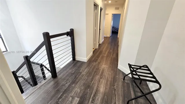 $990,000 | 10032 Northwest 87th Terrace, Doral, FL 33178