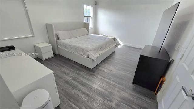 $990,000 | 10032 Northwest 87th Terrace, Doral, FL 33178