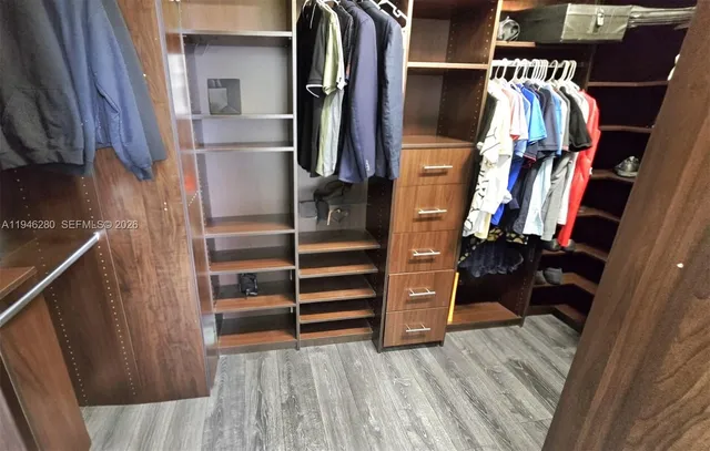 $990,000 | 10032 Northwest 87th Terrace, Doral, FL 33178