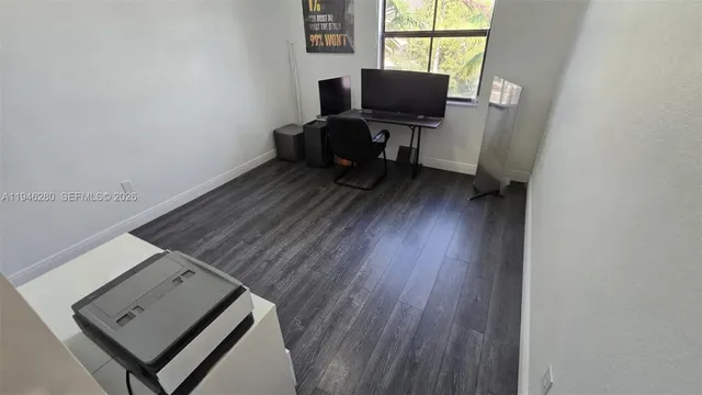 $990,000 | 10032 Northwest 87th Terrace, Doral, FL 33178