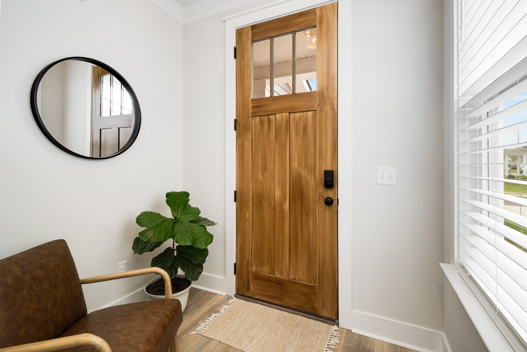 3548 Rockledge Way Murfreesboro, TN 37129 - Photo 3 of 28 a living room with furniture and a window