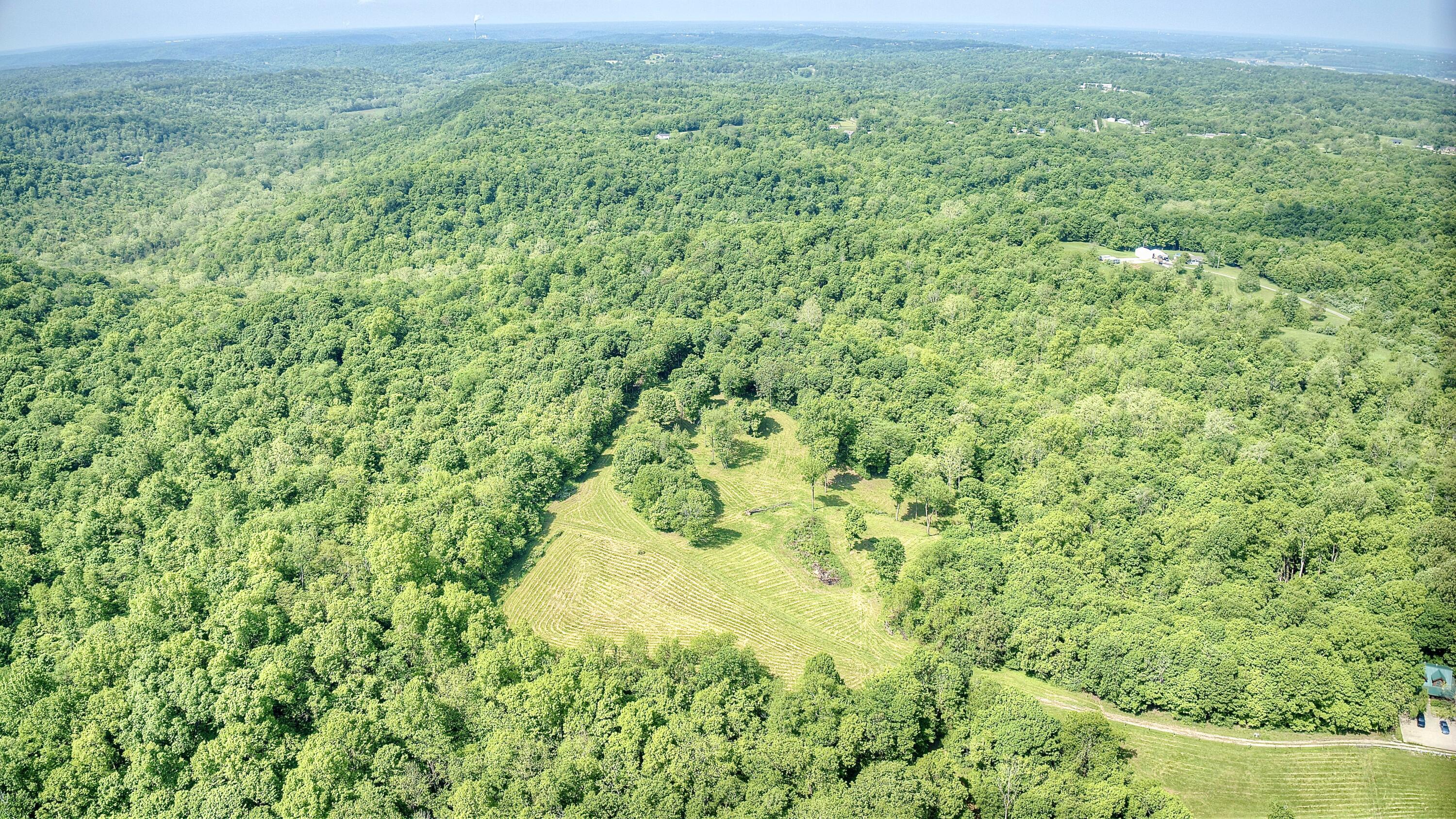 8069 Howe Road Burlington, KY 41005 - Photo 16 of 18 Gallery Image 16