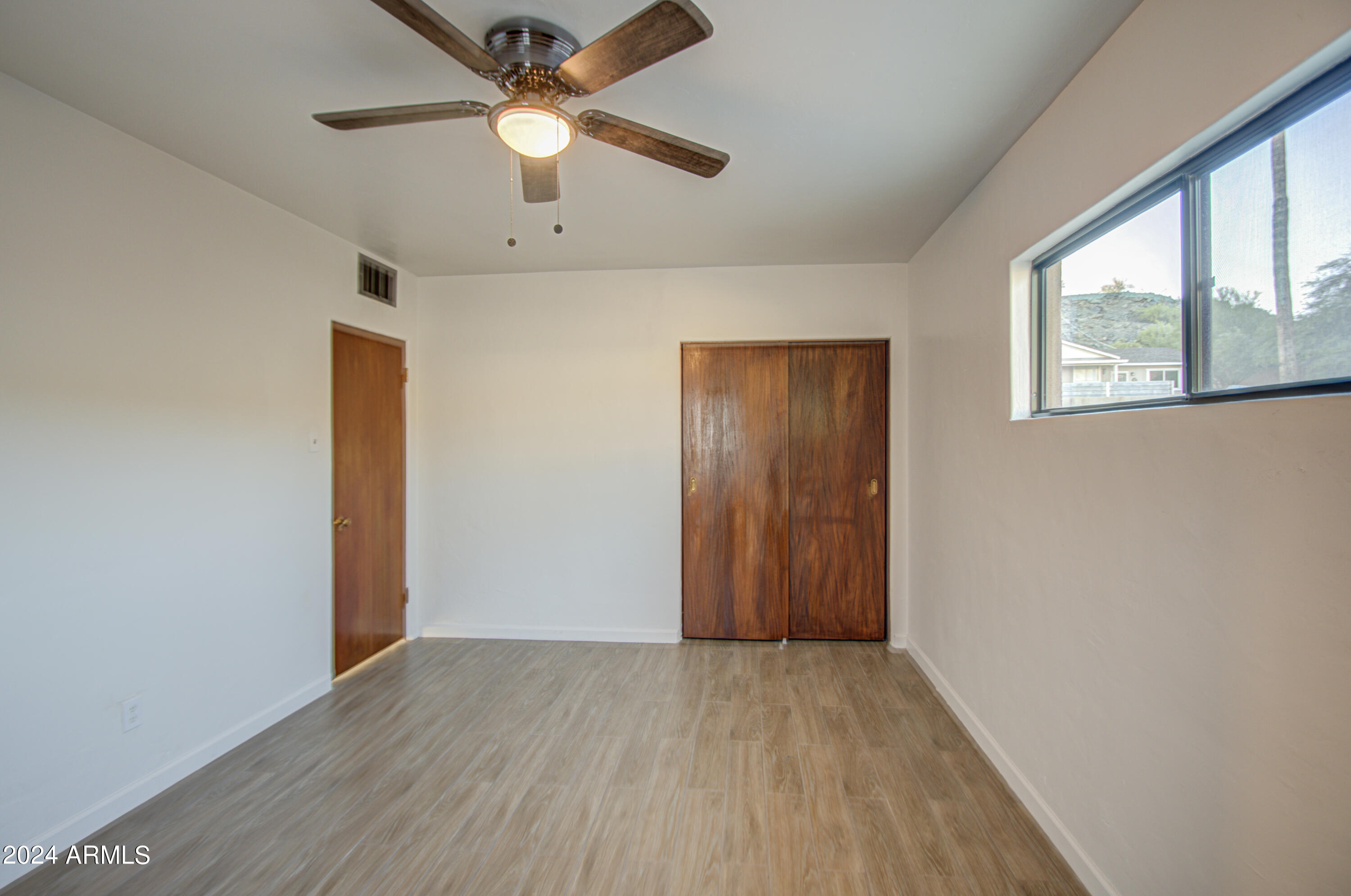 9627 North 7th Avenue Phoenix, AZ 85021 - Photo 19 of 32 Primary Bed 4