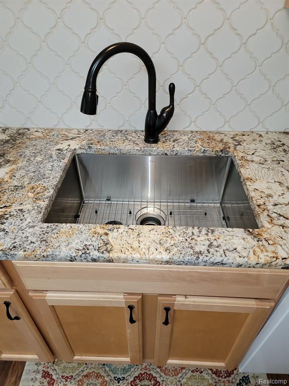 811 Nelson's Ridge Drive Howell, MI 48843 - Photo 12 of 33