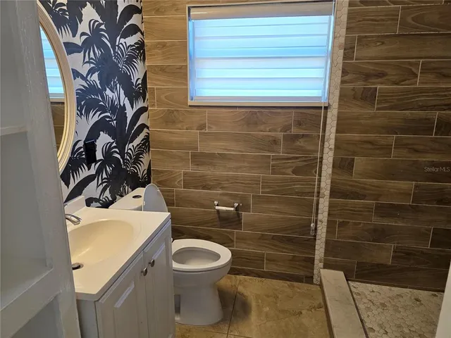 $299,898 | 821 South Solandra Drive, Orlando, FL 32807