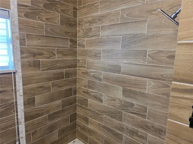 $299,898 | 821 South Solandra Drive, Orlando, FL 32807