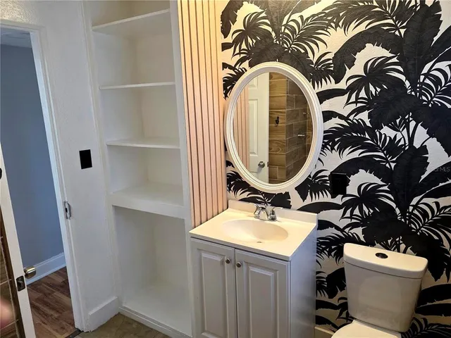 $299,898 | 821 South Solandra Drive, Orlando, FL 32807