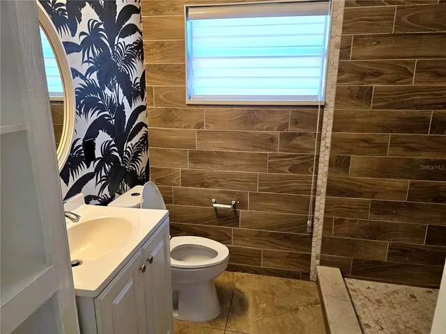 $299,898 | 821 South Solandra Drive, Orlando, FL 32807