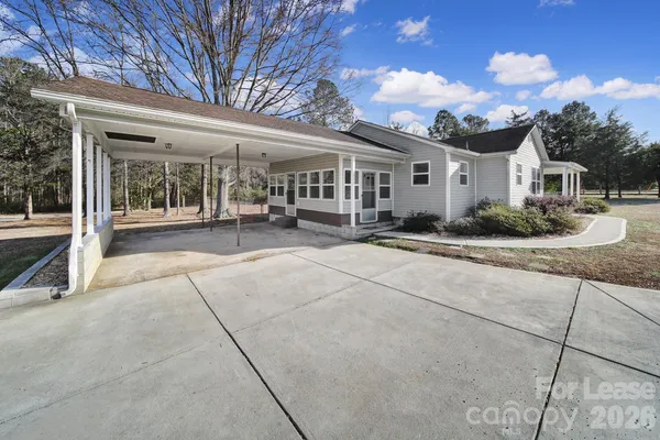 $1,675 | 1073 Rocky River Road, Lancaster, SC 29720