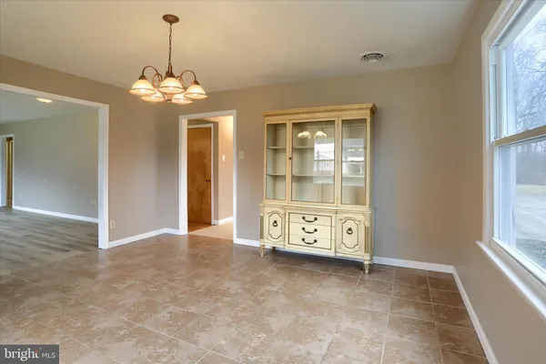 $229,900 | 1548 Highway 204, Selinsgrove, PA 17870