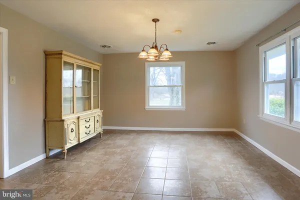 $229,900 | 1548 Highway 204, Selinsgrove, PA 17870