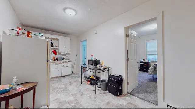 $1,350 | 666 Main Street, Unit C2, Middletown, CT 06457