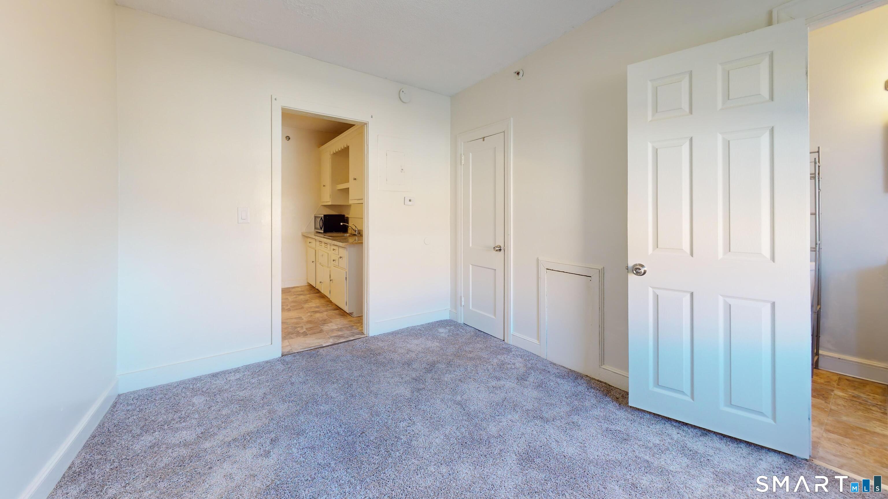 666 Main Street, Unit C2 Middletown, CT 06457 - Photo 7 of 15