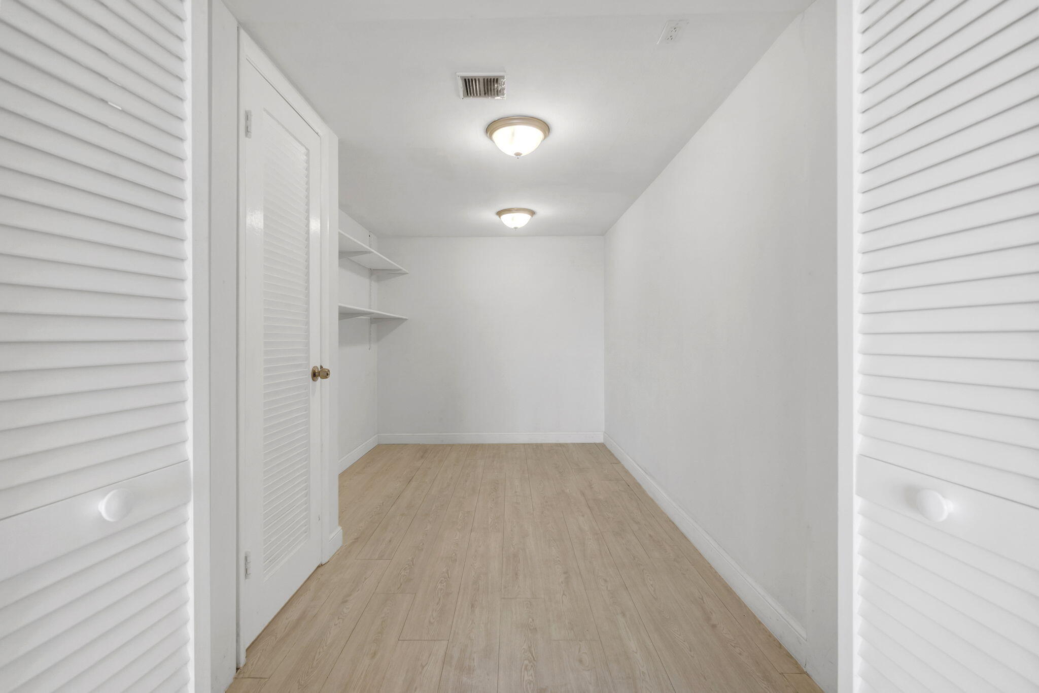 9101 West Sample Road, Unit 1004 Coral Springs, FL 33065 - Photo 8 of 12 13-web-or-mls-DSC00098dsc00098