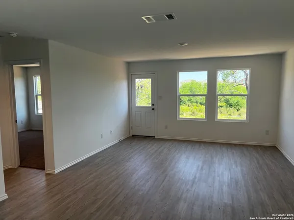 $1,595 | 14063 Wool Park, San Antonio, TX 78252
