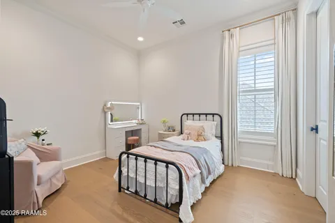 $1,125,000 | 107 Pondside Drive, Lafayette, LA 70503