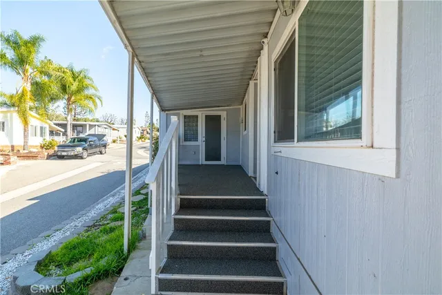 a view of an entryway