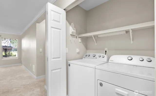 $2,900 | 25025 Southeast Klahanie Boulevard, Unit K102, Issaquah, WA 98029