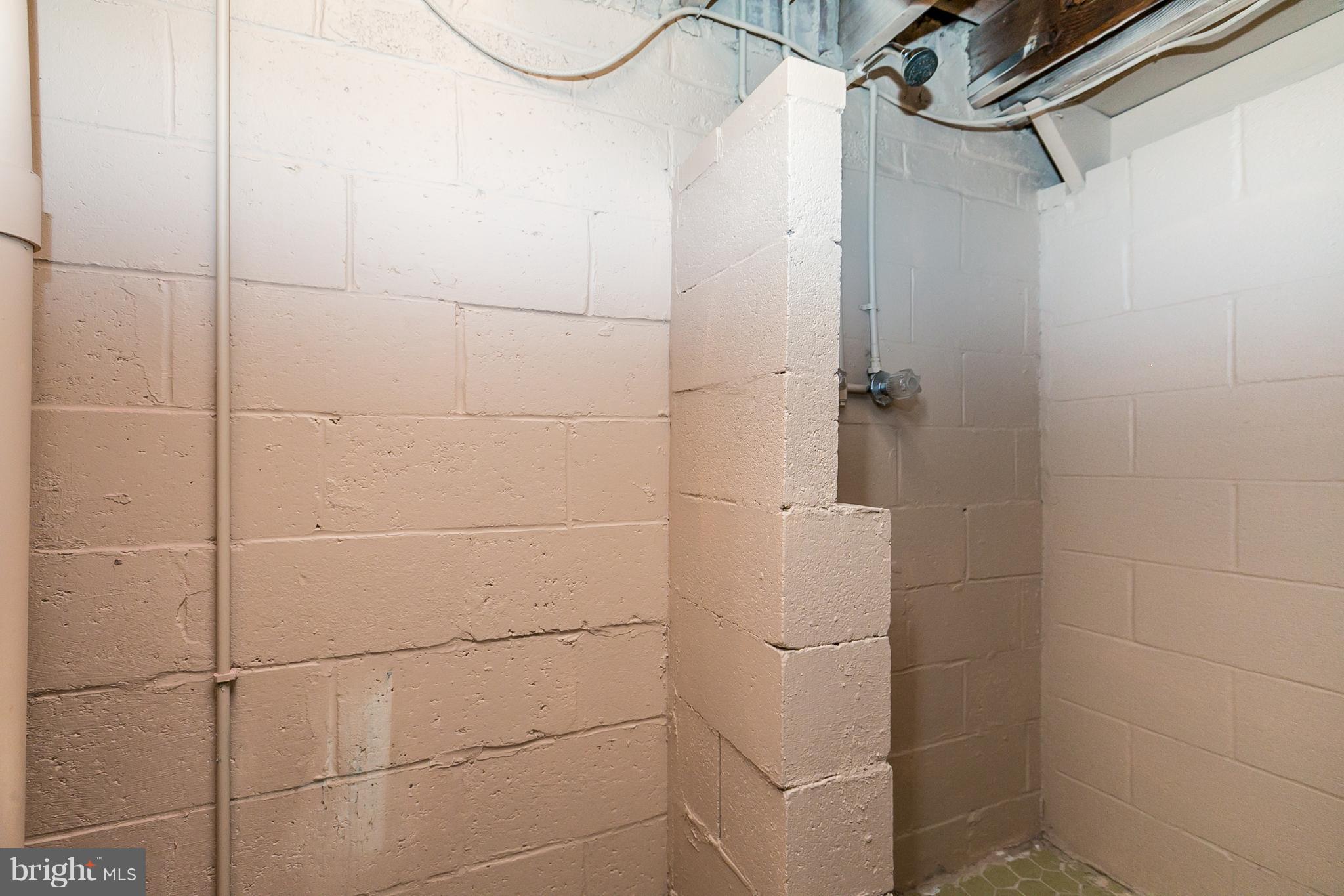 229 Riverthorn Road Middle River, MD 21220 - Photo 22 of 25 Half Bath