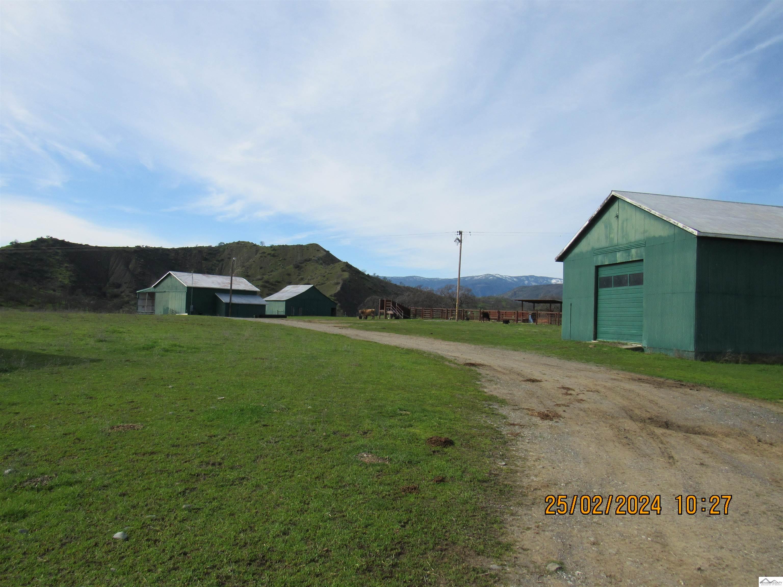 12755 Mccarty Creek Road Red Bluff, CA 96074 - Photo 2 of 28