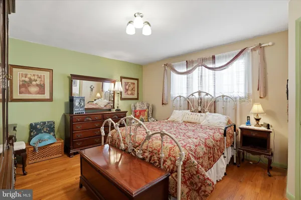 $550,000 | 101 Shubrook Lane, Aston, PA 19014