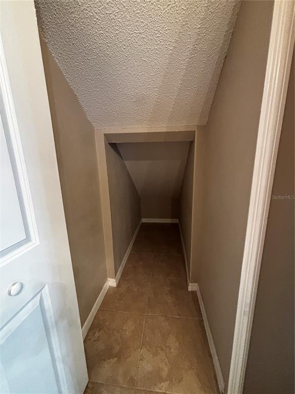 1627 Long Ridge Court, Unit 270 Orlando, FL 32807 - Photo 9 of 23