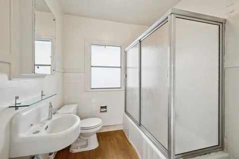 $695,000 | 240 Sunnyside Avenue, Piedmont, CA 94611