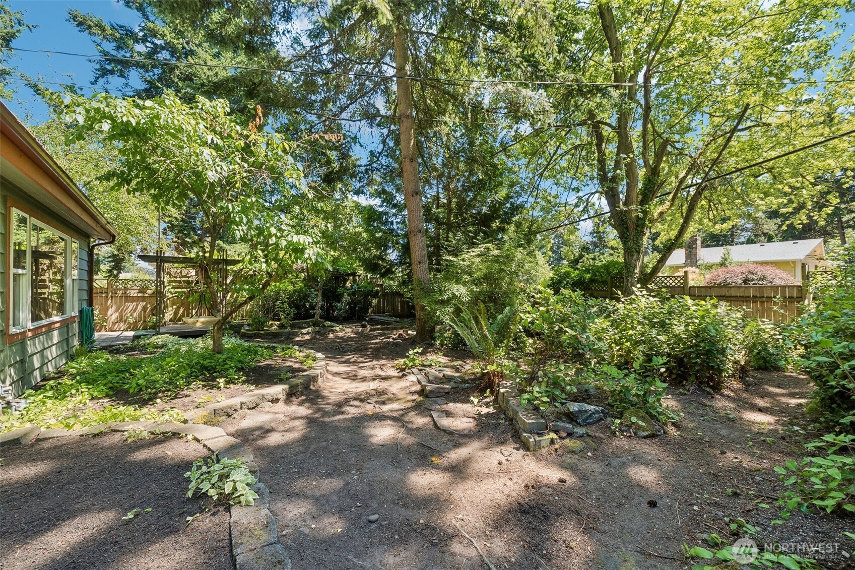 7629 236th Street Southwest Edmonds, WA 98026 - Photo 36 of 39